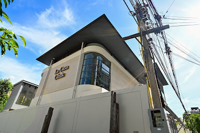 La Casa Clinic - ลาคาซ่าคลินิก — exterior