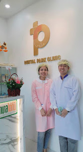 Dental Park Clinic สาขาศาลเจ้าพ่อเสือ — exterior