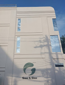 Grow & Glow Hair Clinic คลินิกปลูกผมโกรว์แอนด์โกลว์ — photo 3