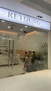Reyoung Clinic - AIA Capital Center (รียัง คลินิก เวชกรรม สาขา เอไอเอ รัชดา) — photo 2