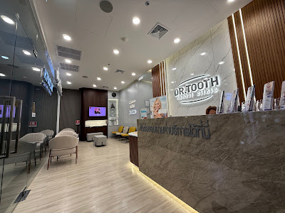 Dr. Tooth Dental Clinic Lumpini Branch, ด๊อกเตอร์ทูธคลินิกทันตกรรมสาขาลุมพินี — photo 3